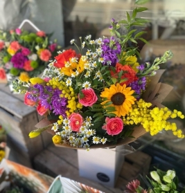 Flowercraft Choice Seasonal Giftbox